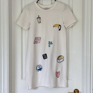 Zara Trafaluc White Short Sleeve Boxy T-Shirt Mini Dress w embroidered patches